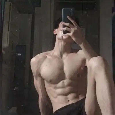 李梦洁